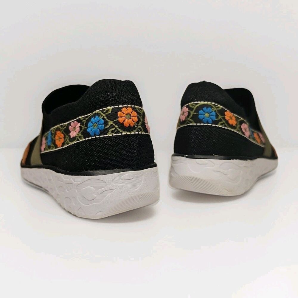 MUK LUKS Women Slip On Sneaker 8.5 Floral Embroidered Knit Black Comfort Loafers - Picture 5 of 8